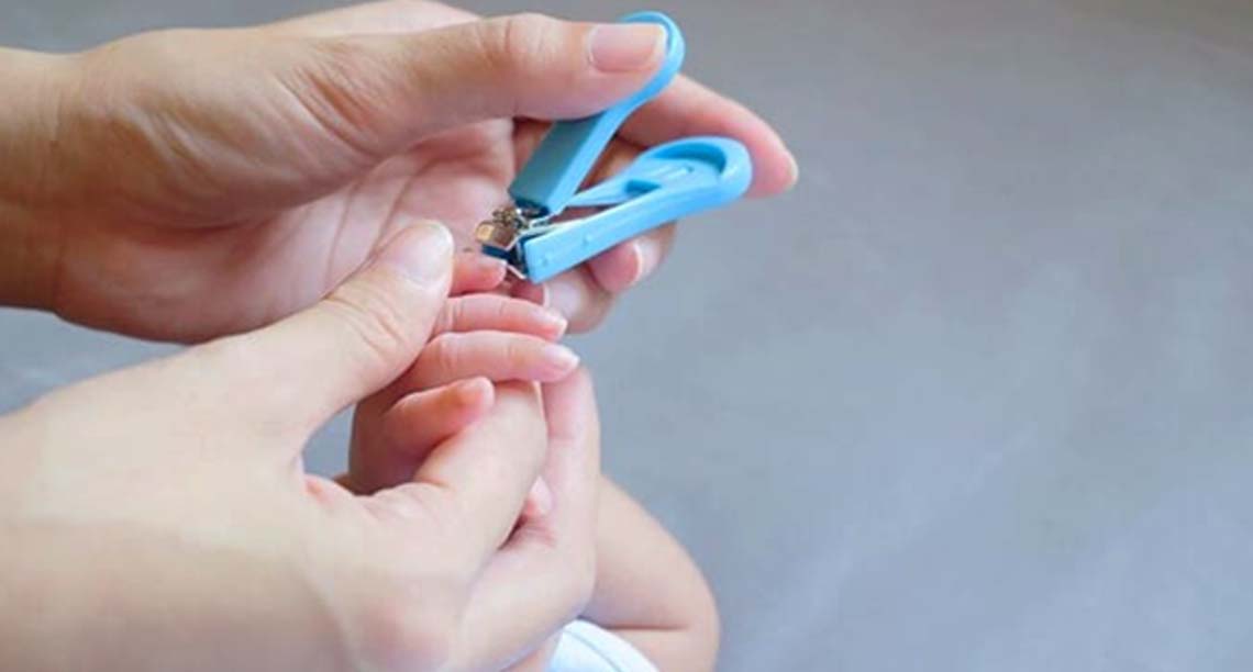 نکات ایمنی برای کوتاه کردن ناخن کودک